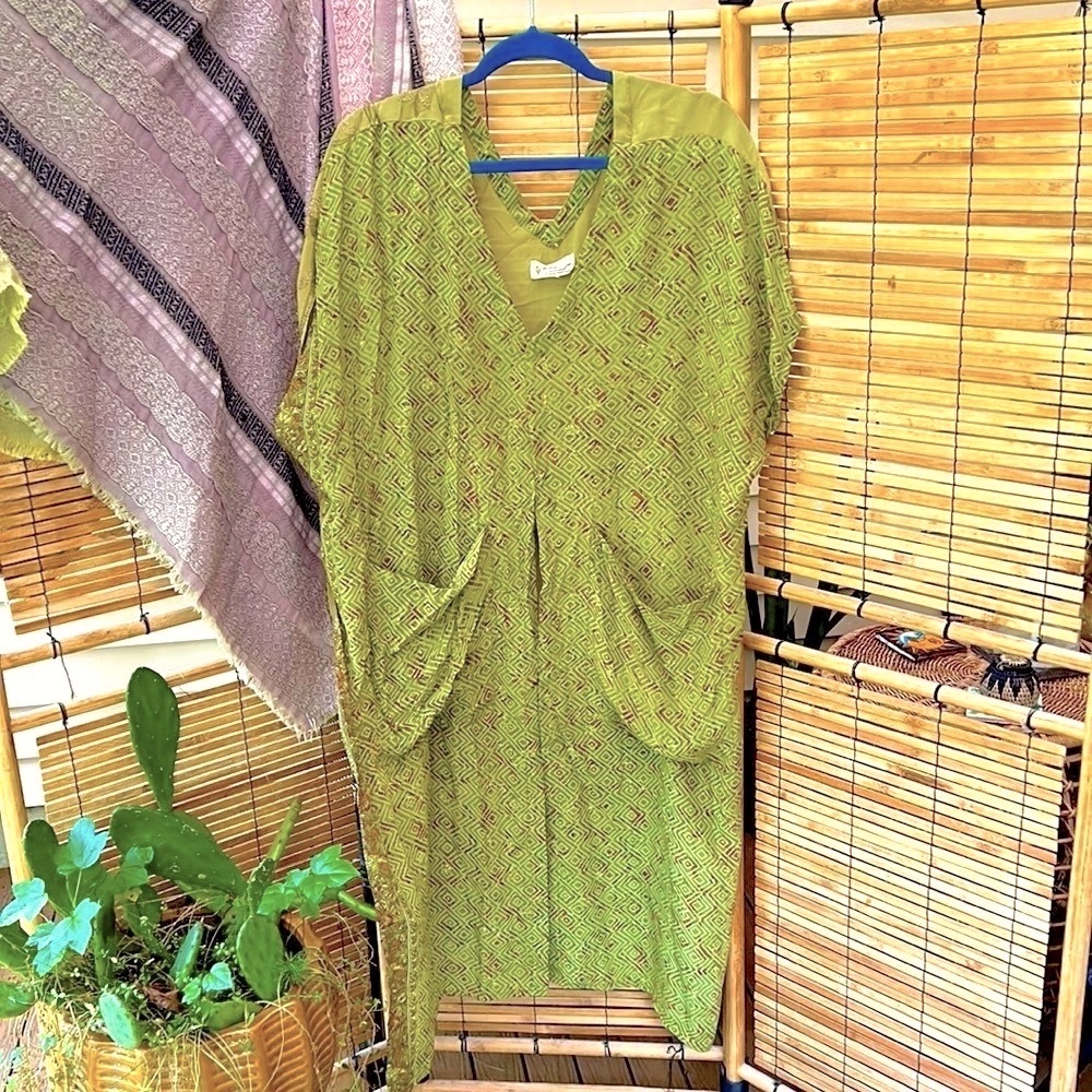 Kantha Bae Silk Split Muu